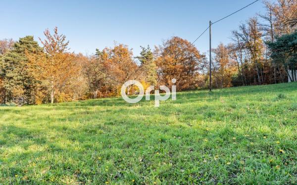 Maison à vendre    5 pièces •  Saint-Martin-en-Haut