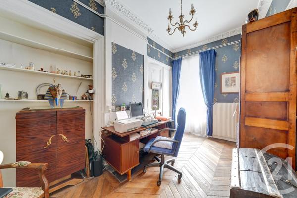 Appartement F5 à vendre  5 pièces - 138,81 m2 LYON - 69002