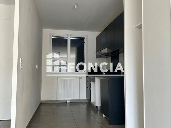 Location Maison 4 pièces 110.9 m² - 2 RUE DU SANSONNET Bihorel 76420