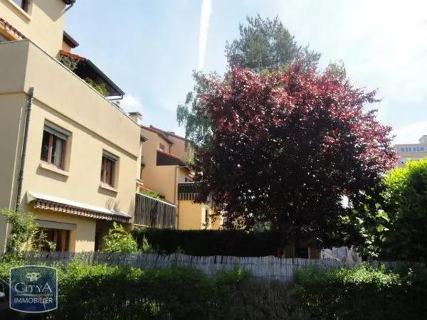 Appartement à louer 2 pièces 53m² Villefranche-sur-Saône (69400)
