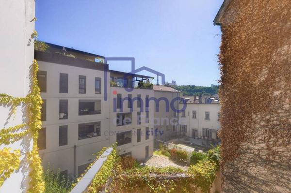 Appartement 3 pièces                                        - 69001 Lyon 1er Arrondissement Réf : 21789