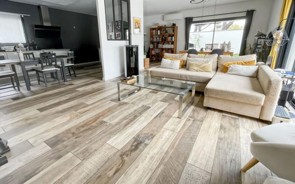 Maison à vendre    5 pièces •  Toulouse