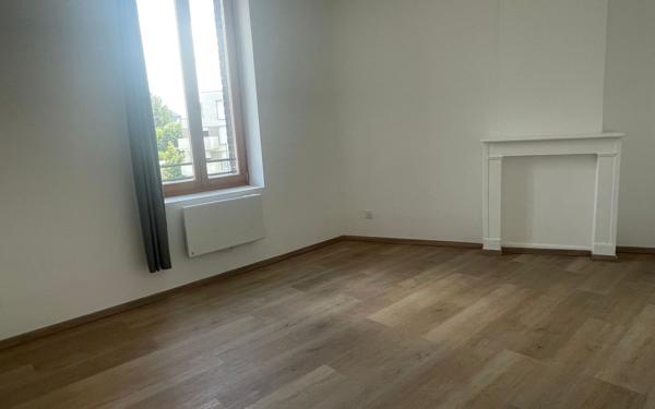 Appartement à louer    1 pièce • 34,50 m2 Saint-Amand-les-Eaux