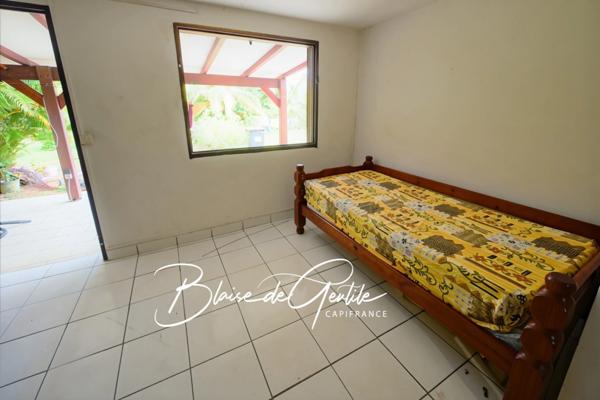 Maison à vendre 10 pièces BAIE MAHAULT (971)