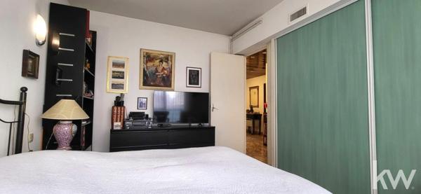 VENTE EN VIAGER OCCUPE - Appartement T4 (105 m²) en vente à PERPIGNAN