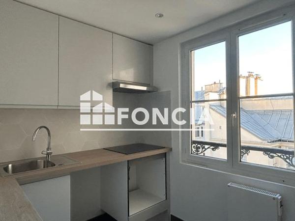 Location Appartement 4 pièces 87.1 m² - 59 RUE MESLAY Paris 75003