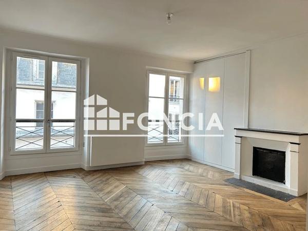 Location Appartement 4 pièces 87.1 m² - 59 RUE MESLAY Paris 75003