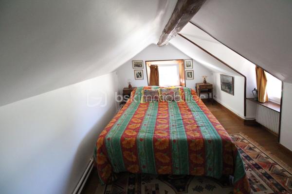 Maison en pierre de 225 m²