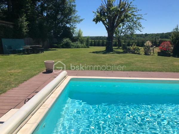 Maison en pierre de 225 m²