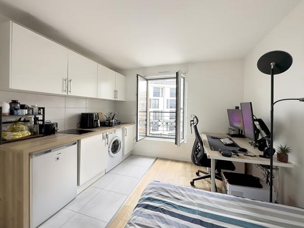 Appartement
         1 pièce
        - 16 m²