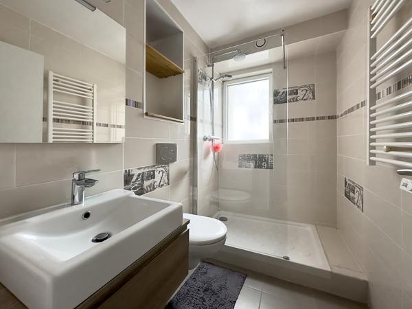Appartement
         1 pièce
        - 16 m²