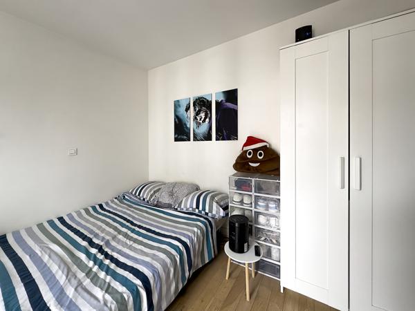 Appartement
         1 pièce
        - 16 m²