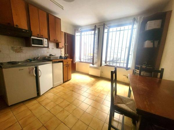 Paris 3e – Rue au Maire | Studio 17 m² au calme sur cour