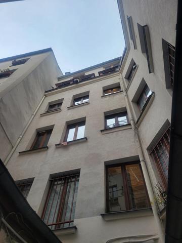 Paris 3e – Rue au Maire | Studio 17 m² au calme sur cour
