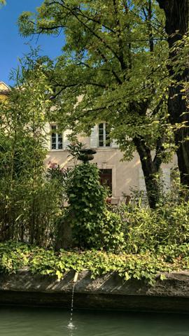 A vendre - Maison de Maître au coeur du village - Sud Luberon