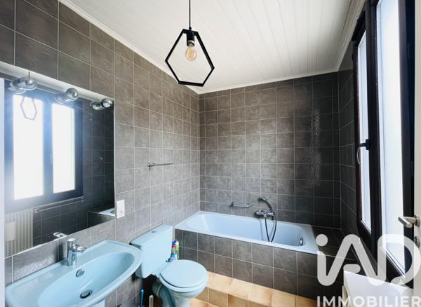 Maison à vendre 5 pièces 99 m² Villeneuve-Loubet