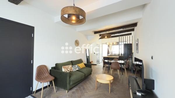 Appartement
         2 pièces
        - 57 m² 159 900 € *