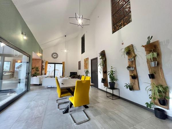 Maison à vendre à Besançon dans le Doubs (25000), ref : 25006-102-2025 Torcols