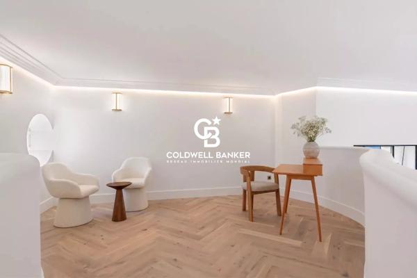 Villa 8 pièces à vendre Antibes - 06160 / Réf: 86869314