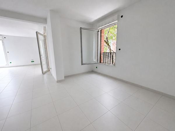 Appartement Union 4 pièces 85m2 + Loggia + 2 Parkings sous-sol !
