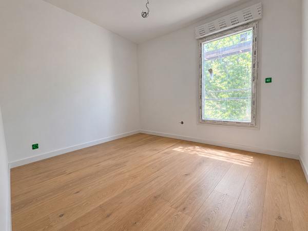 Appartement Union 4 pièces 85m2 + Loggia + 2 Parkings sous-sol !