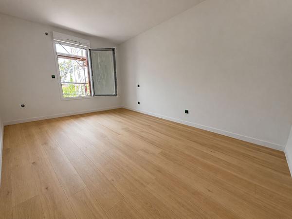 Appartement Union 4 pièces 85m2 + Loggia + 2 Parkings sous-sol !