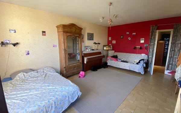 Maison à vendre    7 pièces •  Launaguet