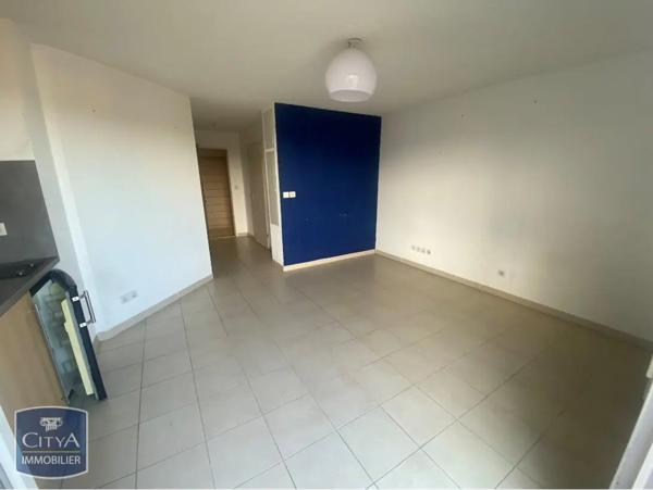 Appartement à louer 1 pièce 24.12m² Sète (34200)
