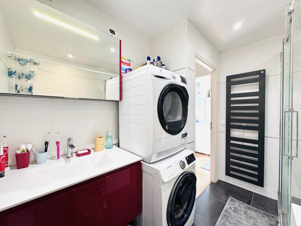 Appartement 4 pièces - 85 m² Exclusivité efficity