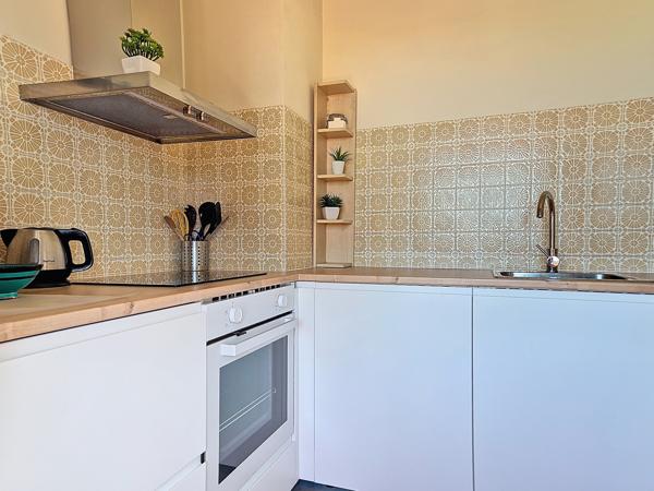 Appartement
         1 pièce
        - 32 m² 175 000 € *