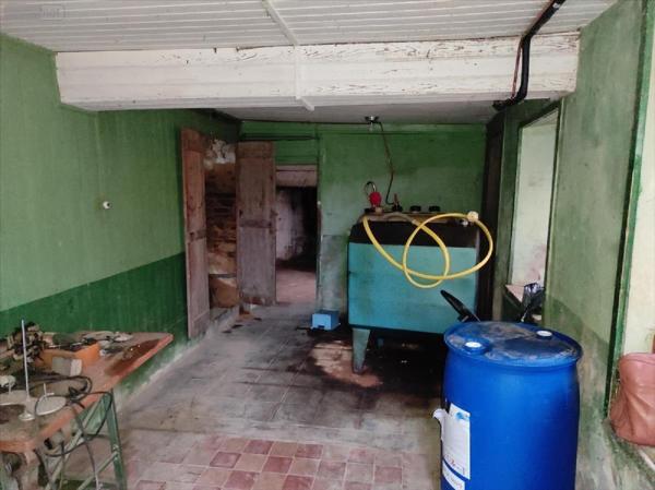 Maison à vendre à La Haie-Traversaine en Mayenne (53300), ref : 53075DLS24047