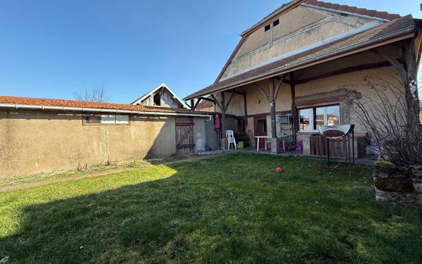 Maison à vendre    4 pièces •  Heuilley-sur-Saône