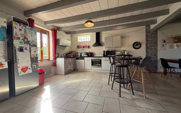 Maison à vendre    4 pièces •  Heuilley-sur-Saône