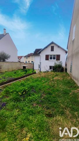 Maison à vendre 4 pièces 95,3 m² Le Thillay