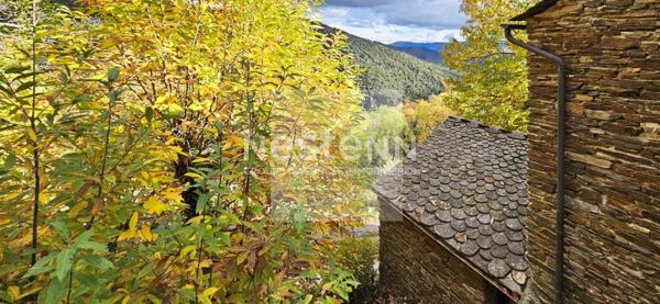 Mas En Pierre Meublé