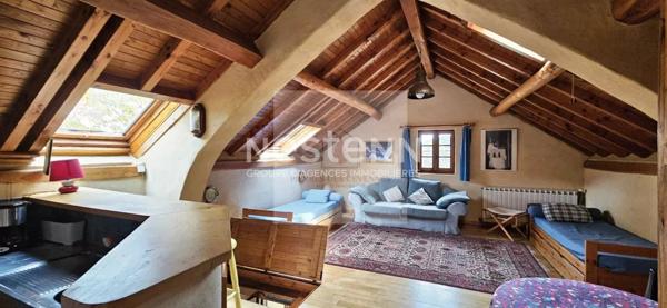 Mas En Pierre Meublé