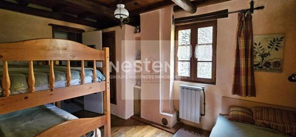 Mas En Pierre Meublé