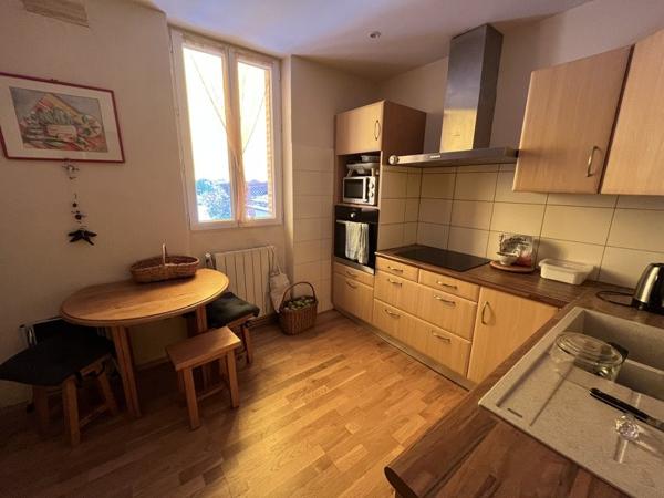 Maison à louer 1 200 € CC Lanta 5 p 165 m² DPE C