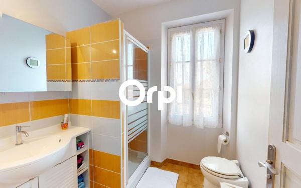 Maison à vendre    5 pièces • 142 m2 Carqueiranne