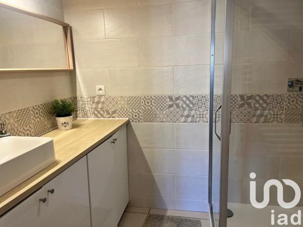 Maison à vendre 5 pièces 132 m² Saint-Pierre-lès-Nemours