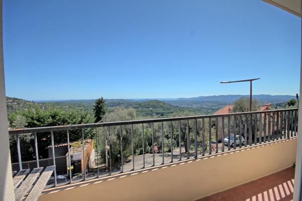 Appartement
         2 pièces
        - 44 m² Exclusivité 165 000 € *