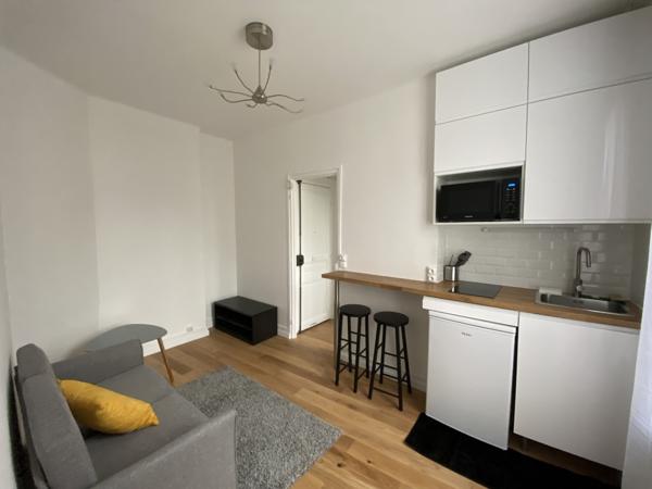 PARIS 15ème arrondissement Métros Convention/Plaisance