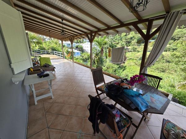Villa exceptionnelle vue mer offrant, deux logements indépendants