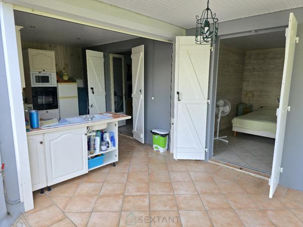 Villa exceptionnelle vue mer offrant, deux logements indépendants