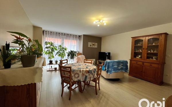 Appartement à vendre    3 pièces • 65 m2 Calais