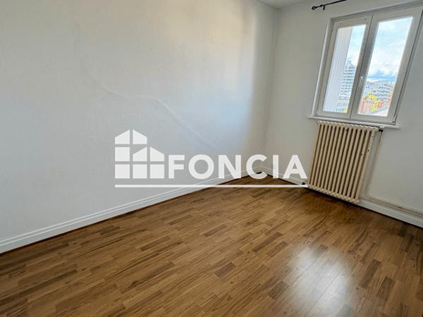 Location Appartement 2 pièces 35 m² - 35 BOULEVARD CHARLEMAGNE Nancy 54000