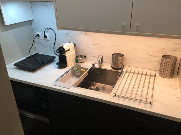 Charmant 2 pièces MEUBLE en rez-de-chaussée