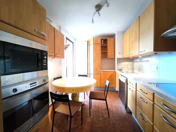 PUTEAUX, AVENUE DU GENERALE DE GAULLE