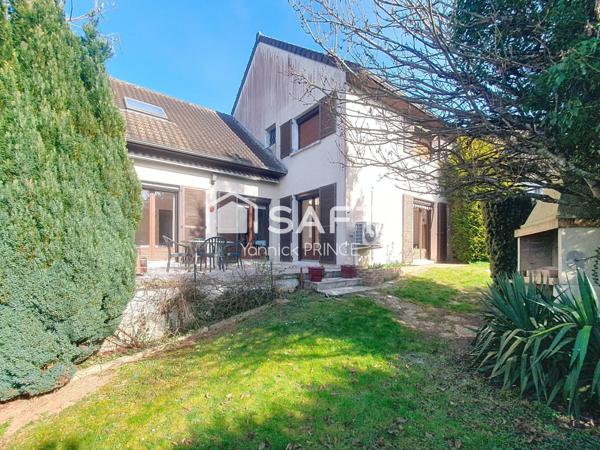 Spacieux pavillon 8pièces, 5chambres,sur sous sol!