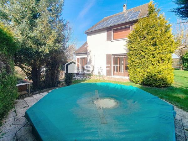 Spacieux pavillon 8pièces, 5chambres,sur sous sol!